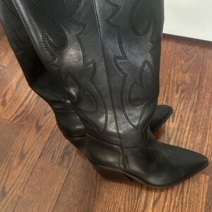 Black Women's Boots - New never worn